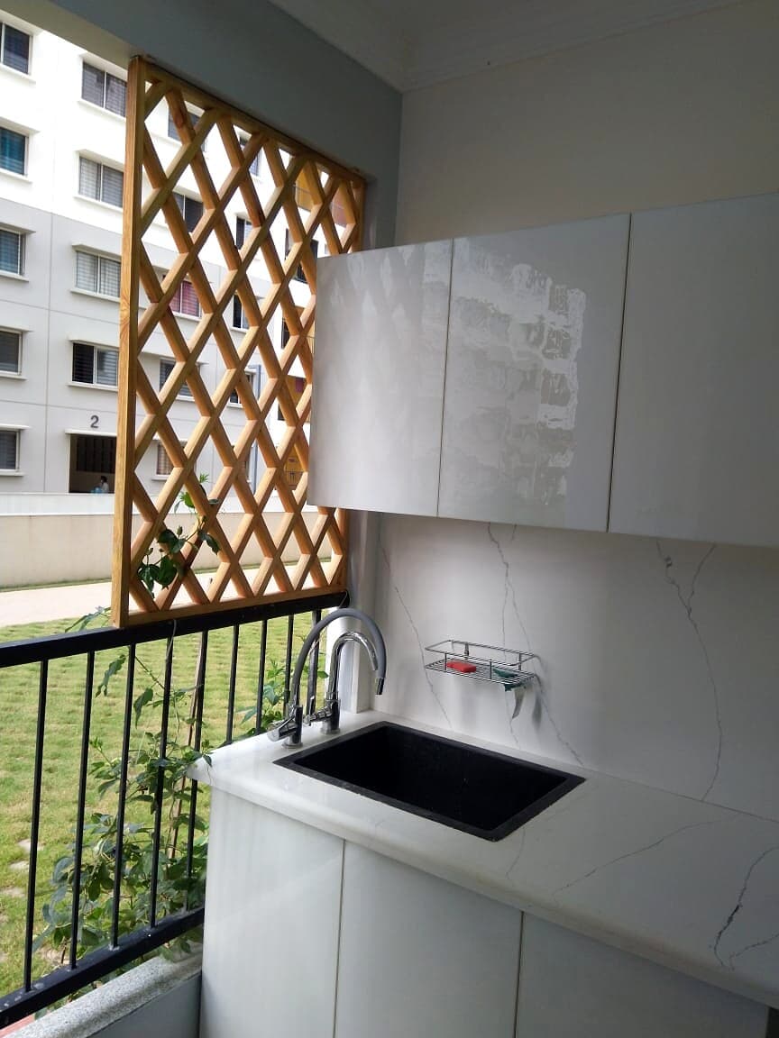 Balcony Utility Sink Lattice Screen from an Abya completed interior project