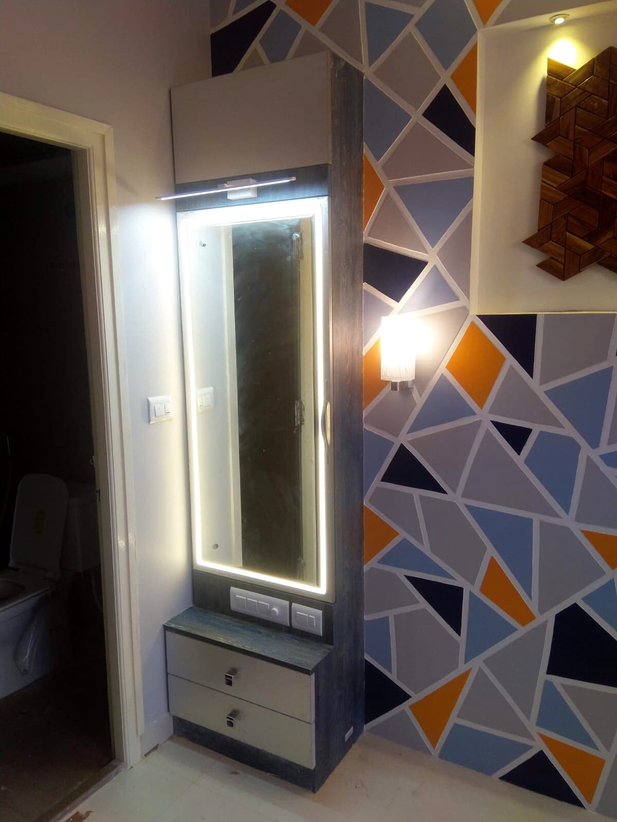 Geometric Wall Dressing Mirror from an Abya completed interior project