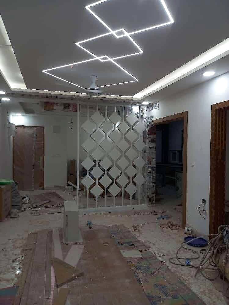 Mirrored Partition Ceiling Installation from an Abya completed interior project